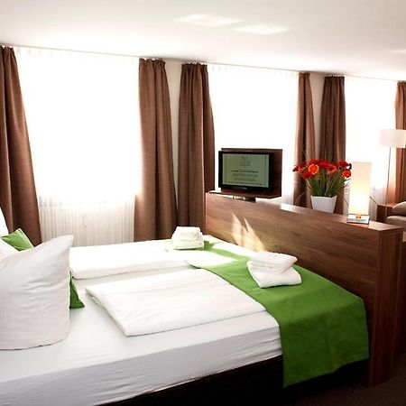 Hotel Adler Eichstätt Kamer foto