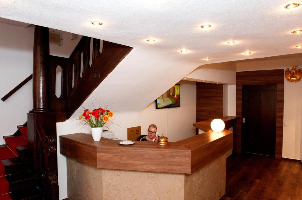 Hotel Adler Eichstätt Buitenkant foto