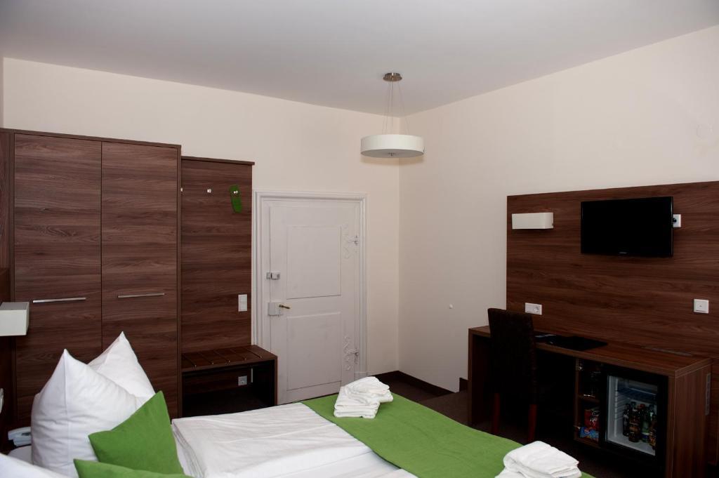 Hotel Adler Eichstätt Kamer foto