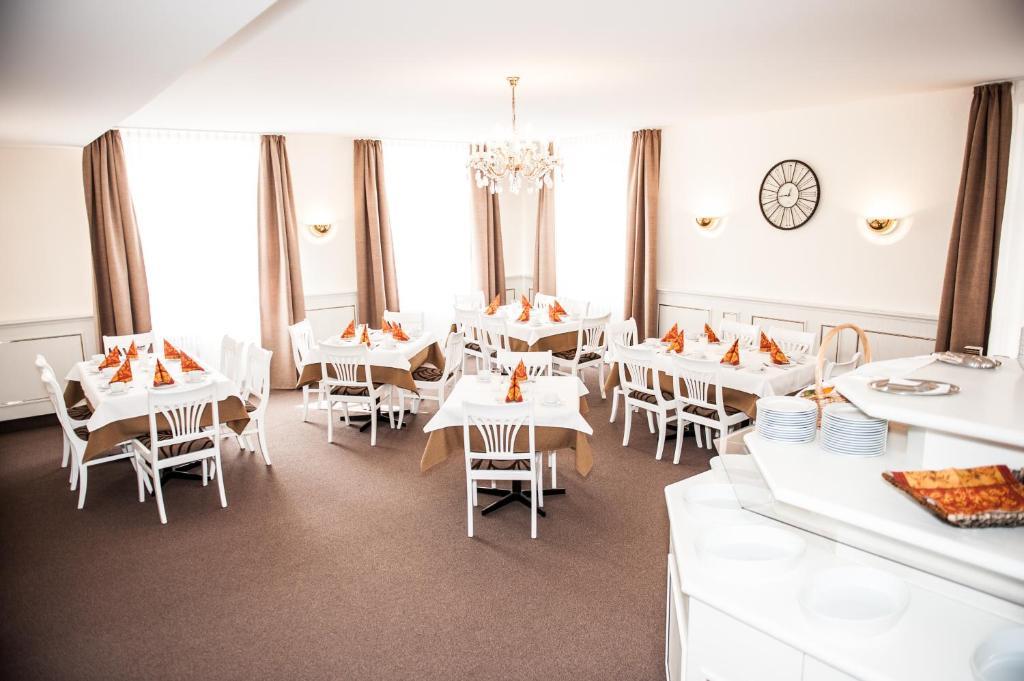 Hotel Adler Eichstätt Buitenkant foto