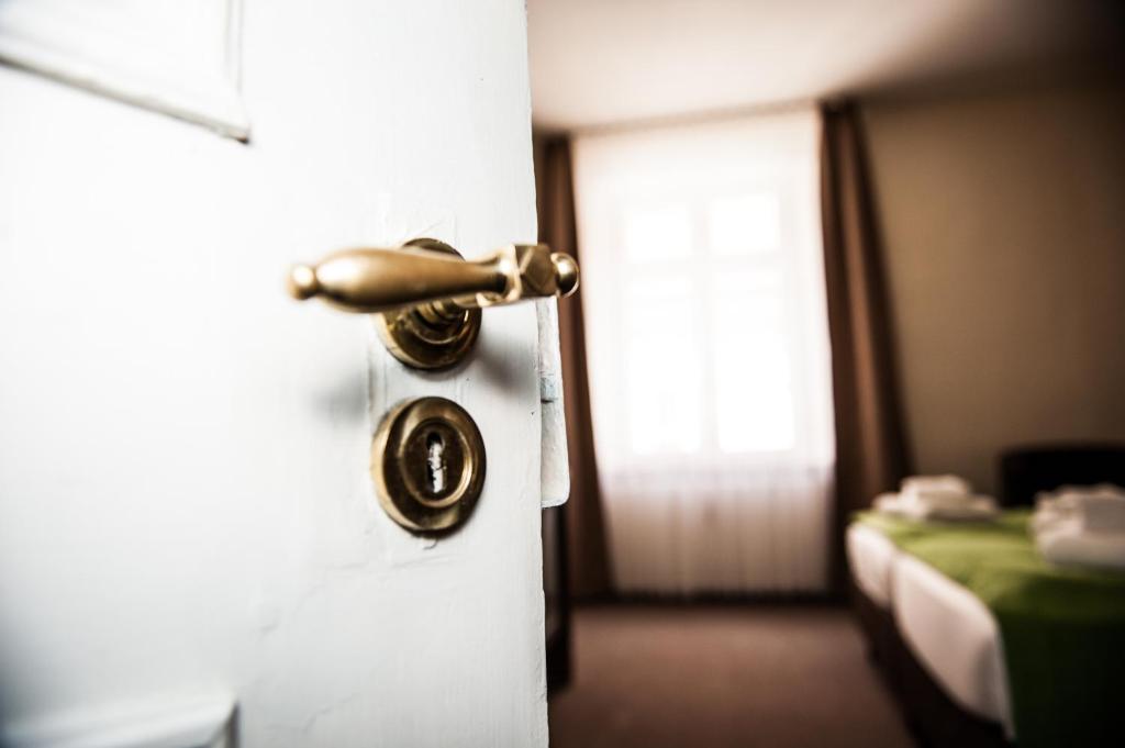 Hotel Adler Eichstätt Kamer foto
