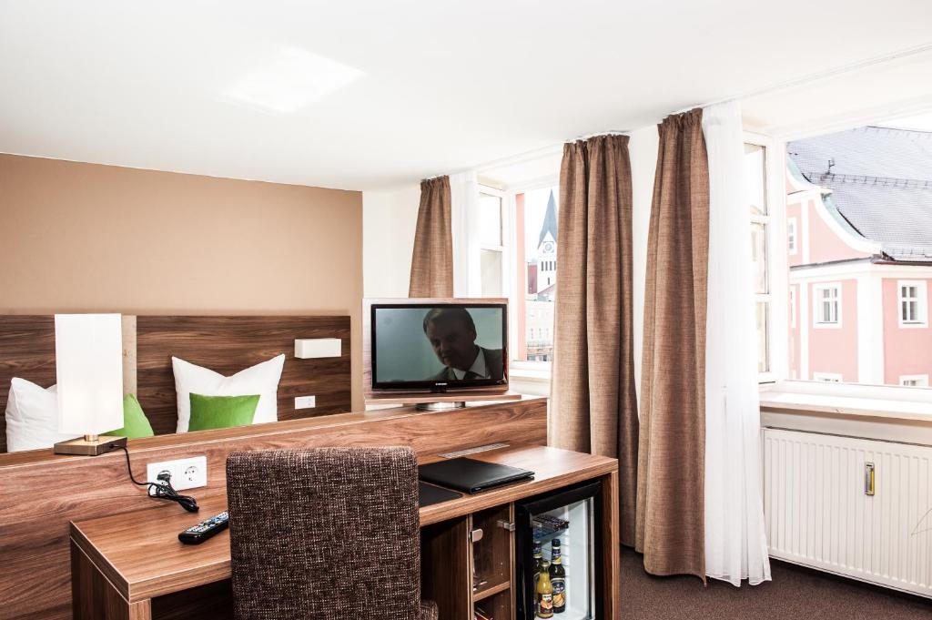 Hotel Adler Eichstätt Kamer foto