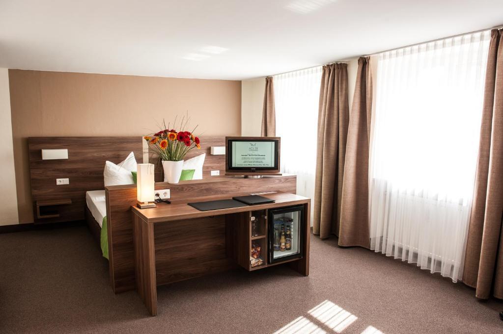 Hotel Adler Eichstätt Kamer foto